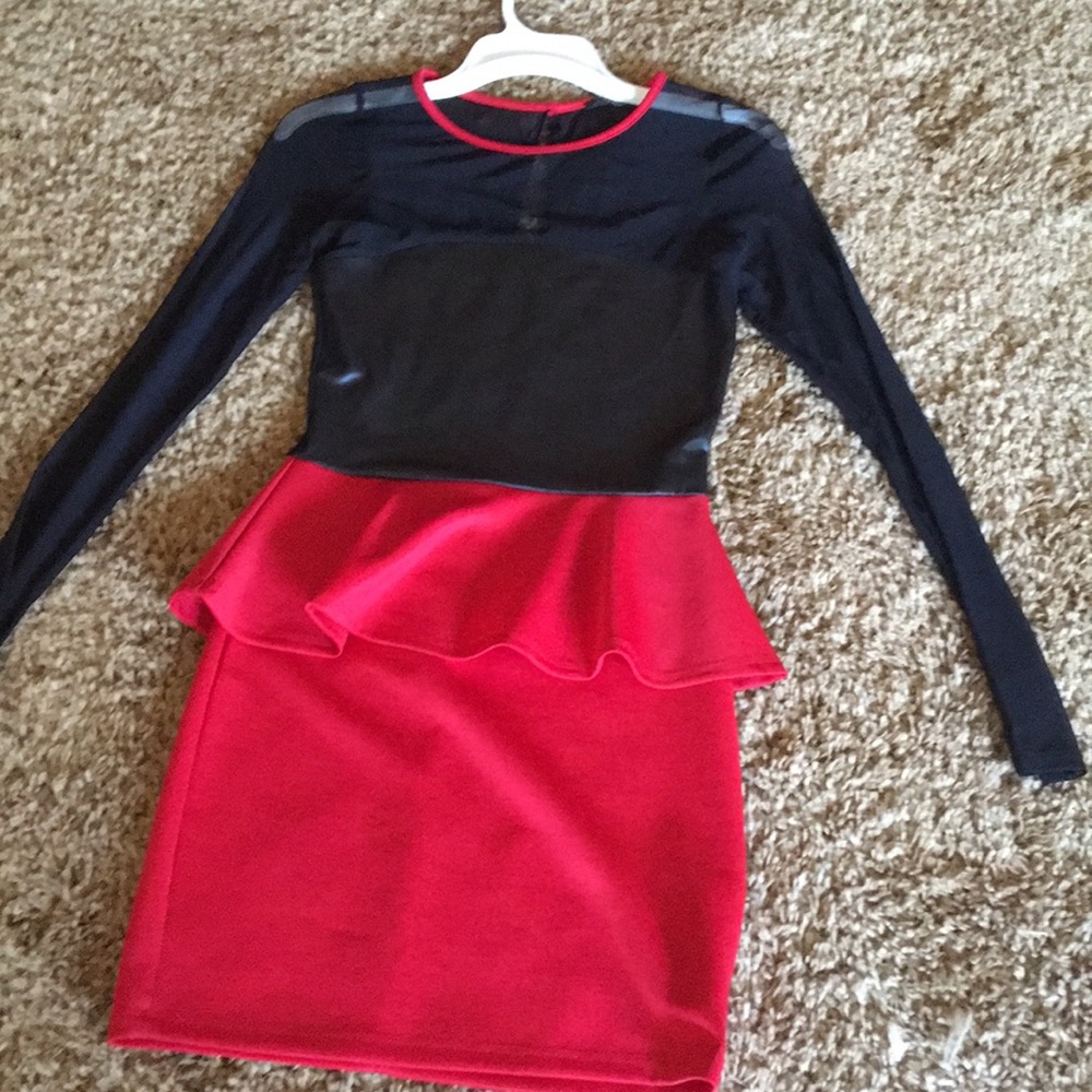 Juniors gorgeous open back dress - worm once